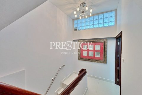 บ้านในพัทยา, ประเทศไทย 4 ห้องนอน № 198157 - รูปถ่าย 9