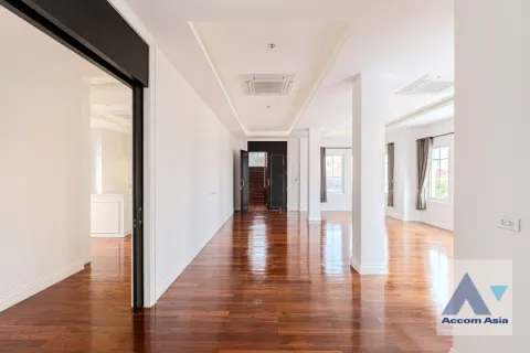 Haus in Phaya Thai, Bangkok, Thailand 5 Schlafzimmer № 216672 - Foto 17