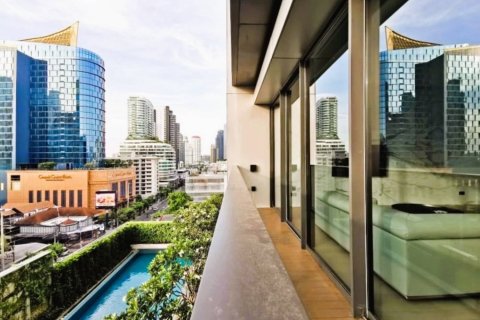 Condo in Bangkok, Thailand, 2 bedrooms  № 180842