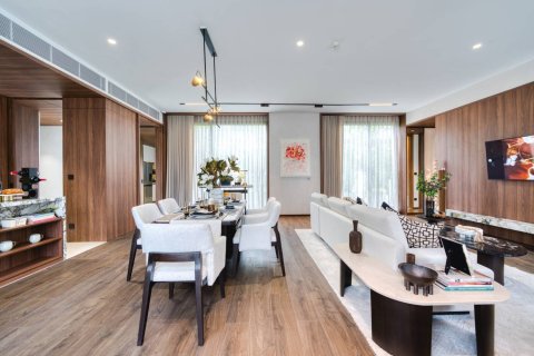 Condo in Bangkok, Thailand, 2 bedrooms  № 180844 - photo 9