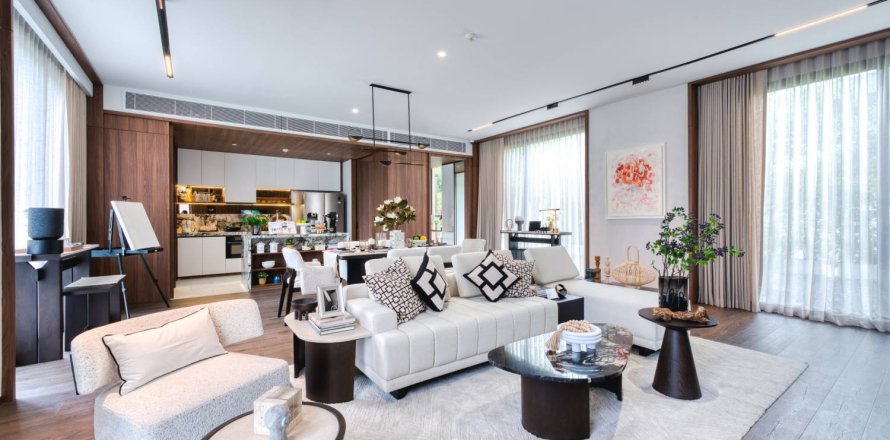 Condo in Bangkok, Thailand, 2 bedrooms  № 180844