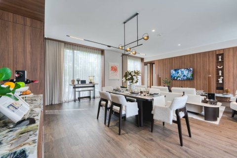 Condo in Bangkok, Thailand, 2 bedrooms  № 180844 - photo 11
