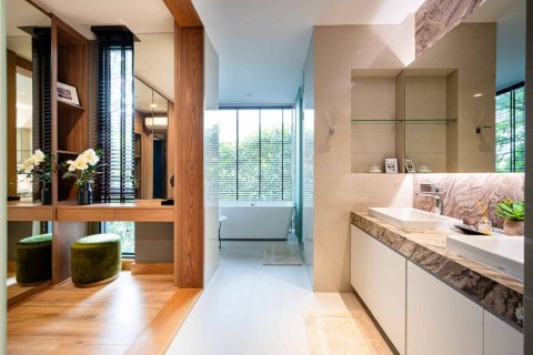 Condo in Bangkok, Thailand, 4 bedrooms  № 180843 - photo 28