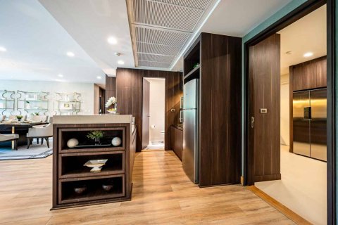 Condo in Bangkok, Thailand, 4 bedrooms  № 180843 - photo 21