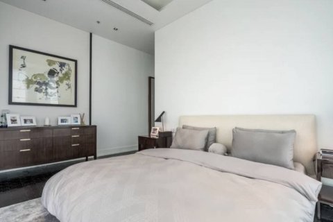 Condo in Bangkok, Thailand, 3 bedrooms  № 180845 - photo 7