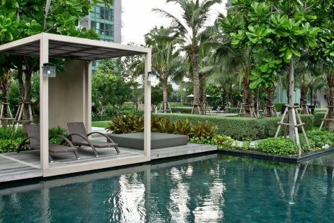 Condo in Bangkok, Thailand, 2 bedrooms  № 180847 - photo 23