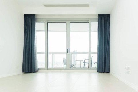 Condo in Bangkok, Thailand, 2 bedrooms  № 180847 - photo 7
