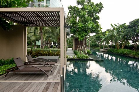 Condo in Bangkok, Thailand, 2 bedrooms  № 180847 - photo 26