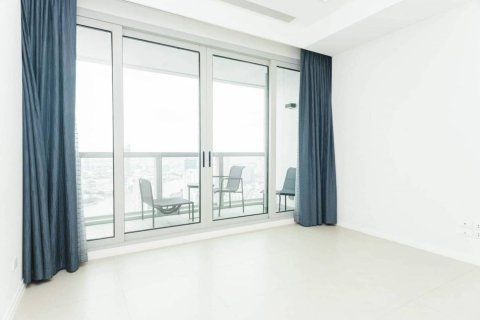 Condo in Bangkok, Thailand, 2 bedrooms  № 180847 - photo 3