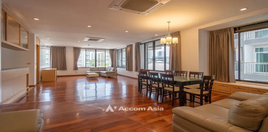Condominio de 3 dormitorios en Watthana, Bangkok, Tailandia № 215143
