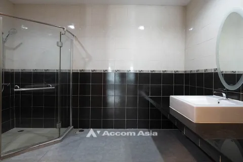 Condominio de 3 dormitorios en Watthana, Bangkok, Tailandia № 215143 - foto 9