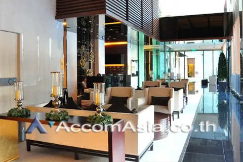 Condo à Bang Rak, Bangkok, Thaïlande, 2 chambres  № 215146 - photo 24