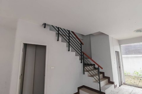 Townhouse à Lat Krabang, Bangkok, Thaïlande 3 chambres № 145053 - photo 5