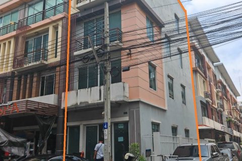 Townhouse à Lat Krabang, Bangkok, Thaïlande 3 chambres № 145053 - photo 2