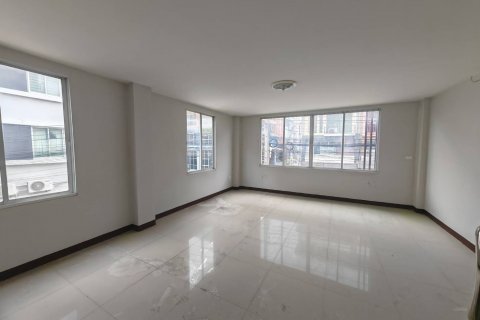 Townhouse à Lat Krabang, Bangkok, Thaïlande 3 chambres № 145053 - photo 4