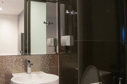 Studio dans le Condo à Khlong Toei, Bangkok, Thaïlande № 145054 - photo 5