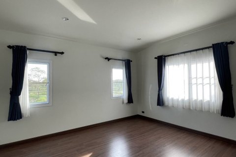 Дом в Накхонратчасиме, Таиланд с 4 спальнями № 145058 - фото 12