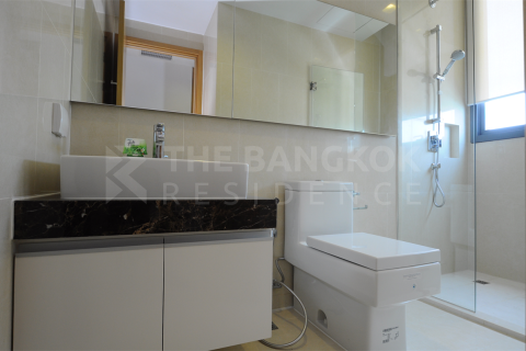 Condo in Bangkok, Thailand, 2 bedrooms № 184611 - photo 9