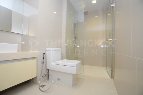 Condo in Bangkok, Thailand, 2 bedrooms № 184611 - photo 10