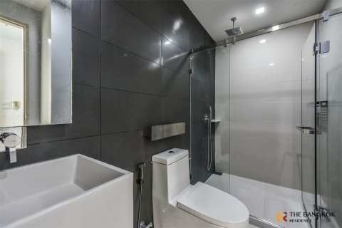 Condo à Bangkok, Thaïlande, 2 chambres  № 184616 - photo 7