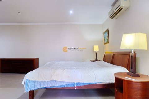 Studio in the Condo on Jomtien Beach, Pattaya, Thailand  № 173964 - photo 15