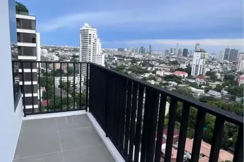 Кондоминиум с 2 спальнями в Ваттхане, Бангкок, Таиланд № 161812 - фото 15