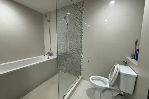 Studio dans le Condo à Pathum Wan, Bangkok, Thaïlande  № 161809 - photo 7