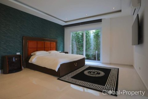 Дом в Паттайе, Таиланд с 7 спальнями № 155277 - фото 26