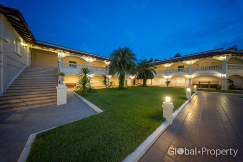 Maison à Pattaya, Thaïlande 6 chambres № 155279 - photo 5