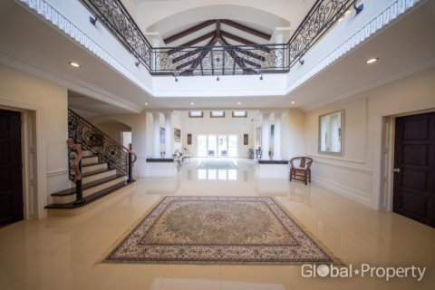 Maison à Pattaya, Thaïlande 6 chambres № 155279 - photo 7