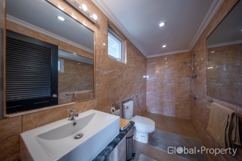 Maison à Pattaya, Thaïlande 6 chambres № 155279 - photo 19