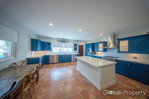 Maison à Pattaya, Thaïlande 6 chambres № 155279 - photo 11