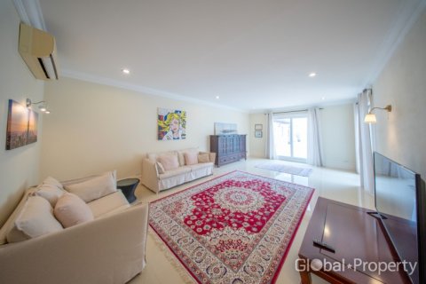 Maison à Pattaya, Thaïlande 6 chambres № 155279 - photo 12