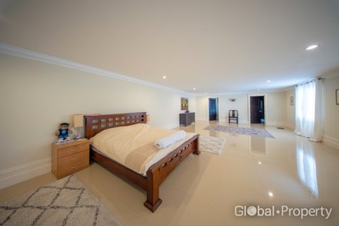 Maison à Pattaya, Thaïlande 6 chambres № 155279 - photo 10