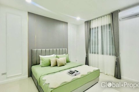 Дом в Паттайе, Таиланд с 4 спальнями № 155276 - фото 11