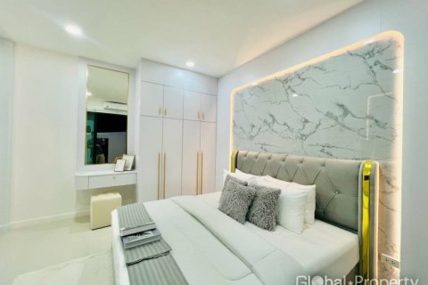 Дом в Паттайе, Таиланд с 4 спальнями № 155276 - фото 13