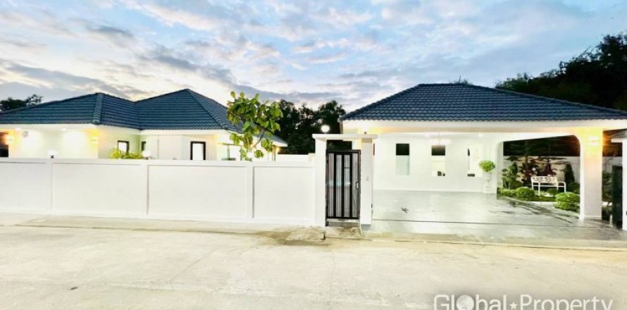 Дом в Паттайе, Таиланд с 4 спальнями № 155276