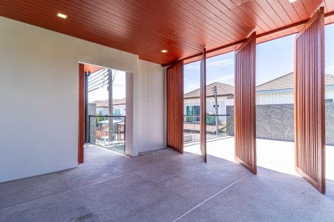 House in Phuket, Thailand 4 bedrooms № 138162 - photo 25