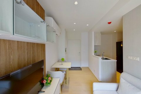 Studio in the Condo in Watthana, Bangkok, Thailand  № 138163 - photo 3