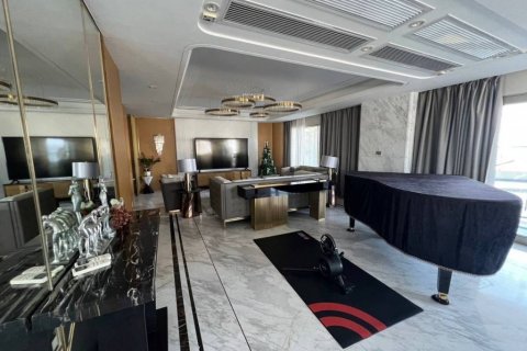 Дуплекс в Бангкоке, Таиланд с 3 спальнями  № 144423 - фото 2