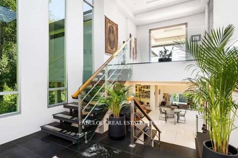 Villa in Bang Tao, Thailand 5 bedrooms № 179664 - photo 5