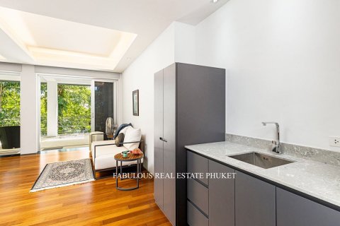 Villa in Bang Tao, Thailand 5 bedrooms № 179664 - photo 7