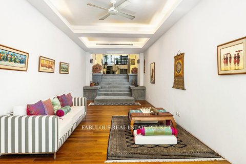 Villa in Bang Tao, Thailand 5 bedrooms № 179664 - photo 3