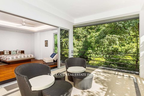Villa in Bang Tao, Thailand 5 bedrooms № 179664 - photo 9