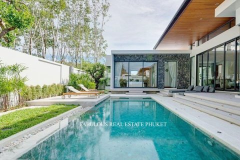 Villa in Bang Tao, Thailand 4 bedrooms № 179663