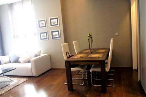 Кондоминиум с 2 спальнями в Бангкоке, Таиланд № 143422 - фото 2