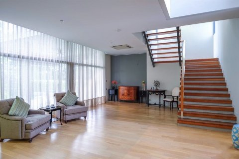 Кондоминиум с 2 спальнями в Бангкоке, Таиланд № 143422 - фото 10