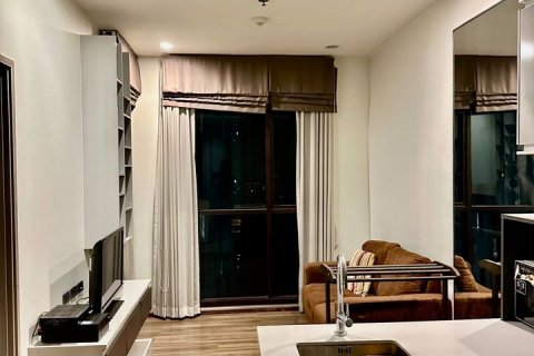 Кондоминиум с 1 спальней в Пхракханонге, Бангкок, Таиланд № 143417 - фото 2