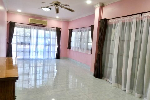 Maison à Pattaya, Thaïlande 3 chambres № 158268 - photo 12