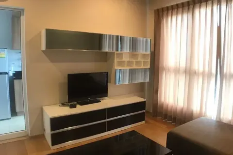 Condo à Khlong San, Bangkok, Thaïlande, 2 chambres  № 158267 - photo 3